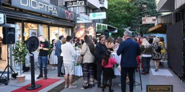 Во Dioptra Optics промовирана новата колекција на Dioptra Eyewear – 100% Made in Italy