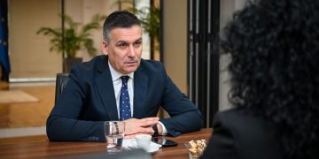 Хоџа официјално ја презеде функцијата министер за животна средина и просторно планирање
